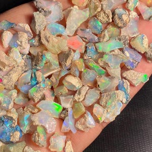 100 Pcs AAA Grade Opal,Opal Crystal,Opal Rough,Natural Ethiopian Opal,AAA Unpolished Opal Rough,Size 6–8MM ,Loose Opal Unpolished Rough