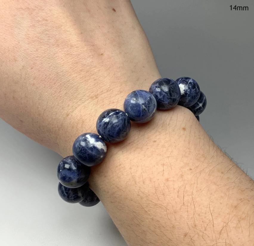 ブルーソーダライトクリスタルブレスレット：研磨された宝石ジュエリー