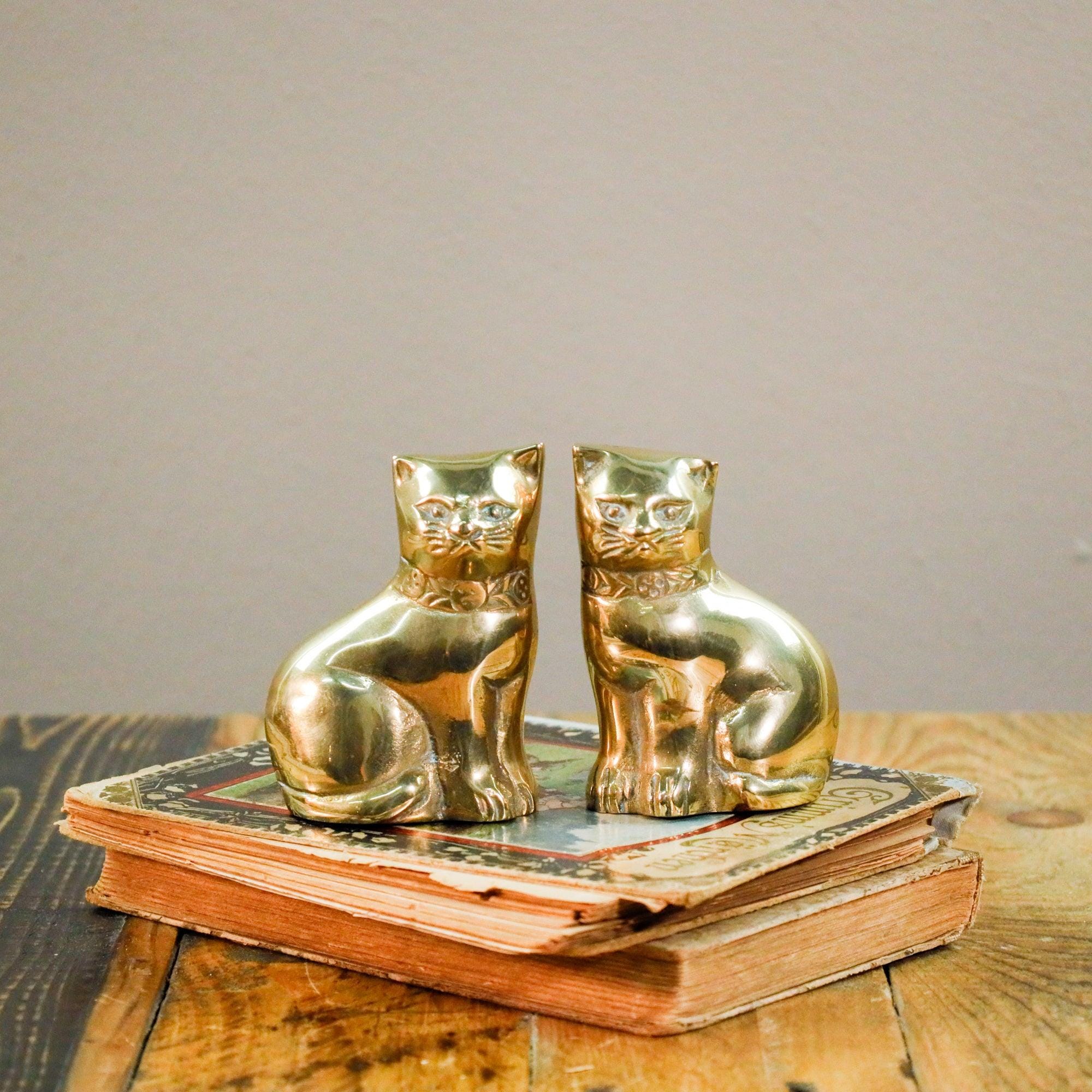 Vintage Brass Skier Bookends (NUR) 17 Vintage Brass Skier Bookends (NUR) 17