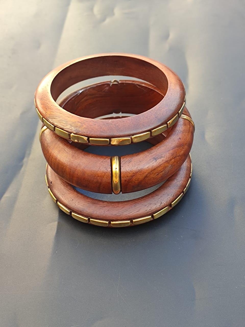 Set of 3 Pcs Wooden Brass Bangle Bracelet Round Shape Real