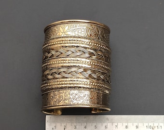 Brazalete de latón bohemio, estilo antiguo, ancho, ajustable
