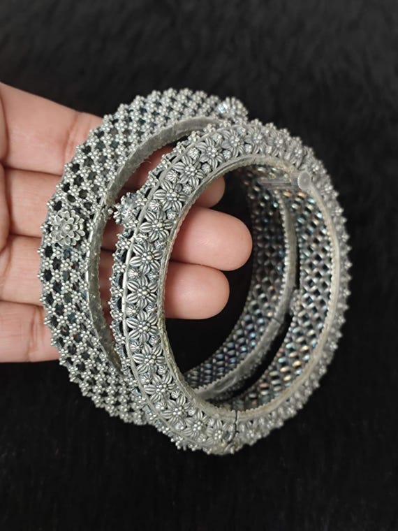 Oxidized Silver Bangle Bracelet Pair, Floral Indian Kada, Vintage