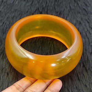 Brazalete liso de resina amarilla transparente, estilo vintage, grueso, hecho a mano, estilo bohemio, apilable, joyería de moda.