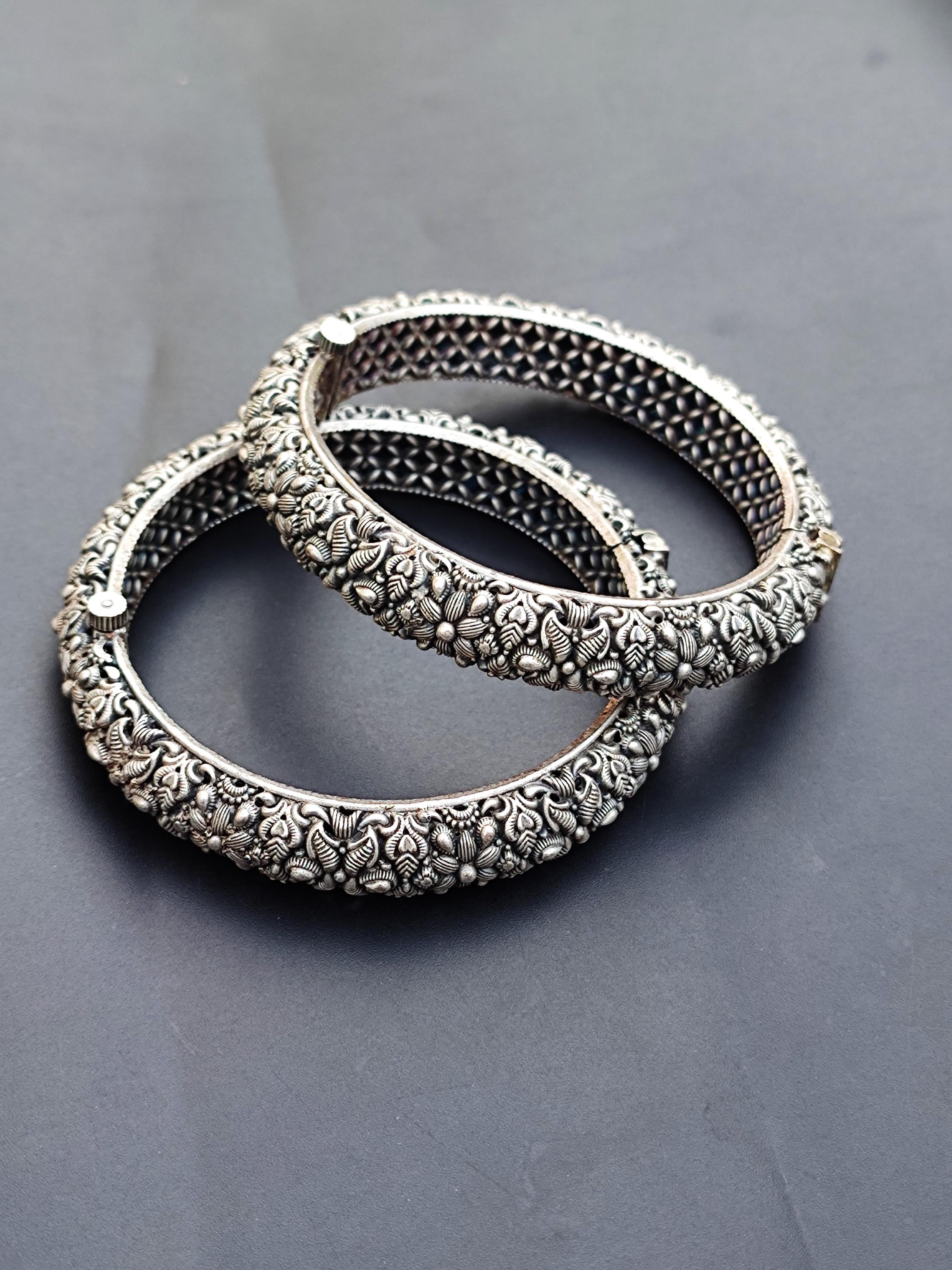 Oxidized Silver Bangle Bracelet Set, Floral Kada, Vintage Indian