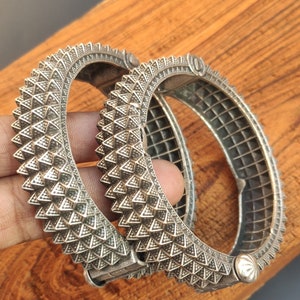 Oxidized Silver Bangle Bracelet (kada) For Women Openable Screw Bangle Handcrafted Traditional Vintage Style Antique Look Indian Bangles