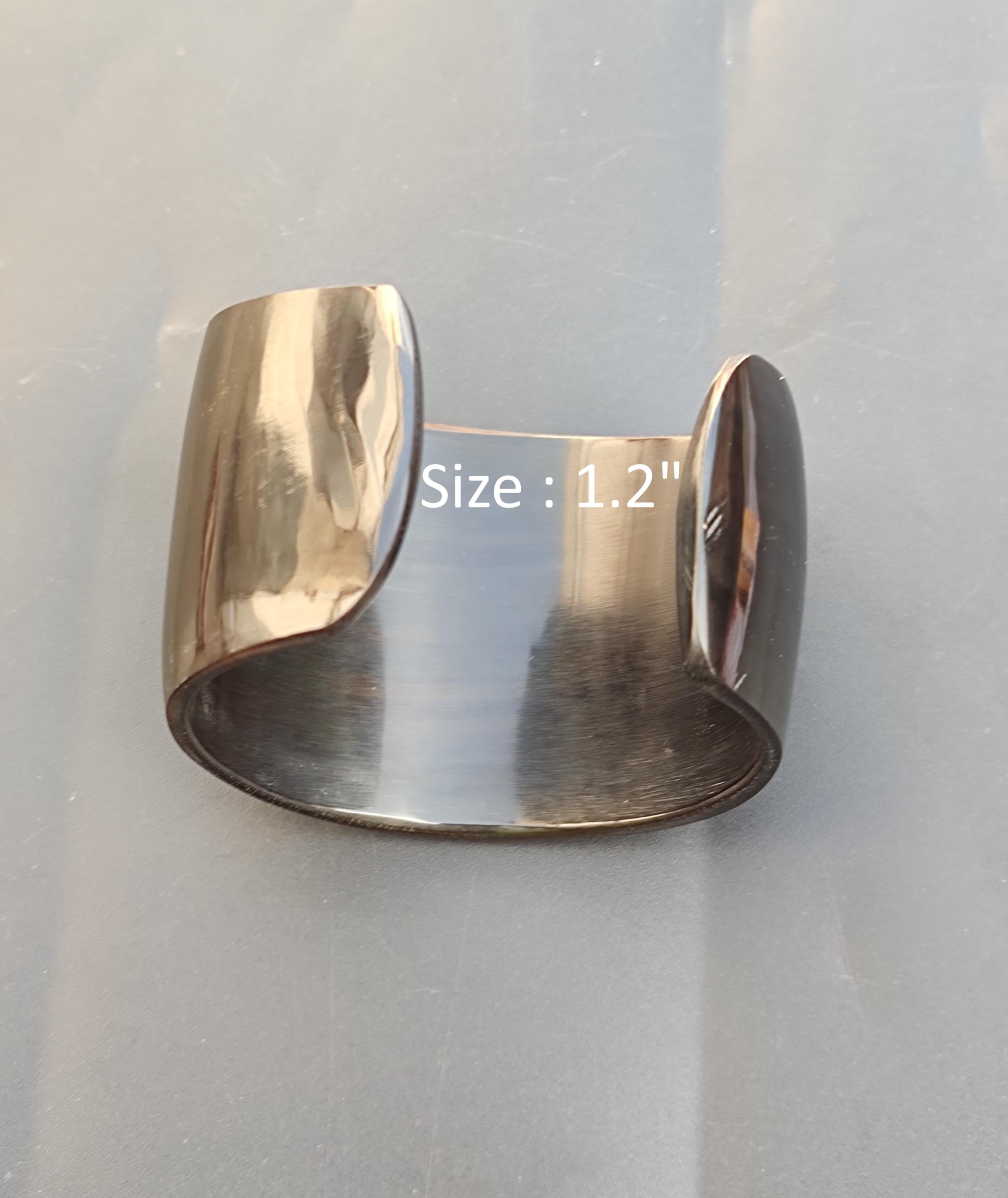 【極美品】here's 202 HORN BANGLE（silver925) Sterling Silver Celtic Trinity Knot Bangle with White Cubic