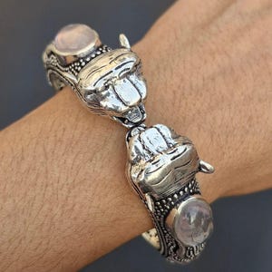Bergkristalkwarts leeuwenkop armband, geoxideerd Duits zilver, antieke stijl