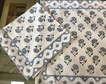 Conjunto de guardanapos florais estampados à mão, jogos americanos em lona de algodão.