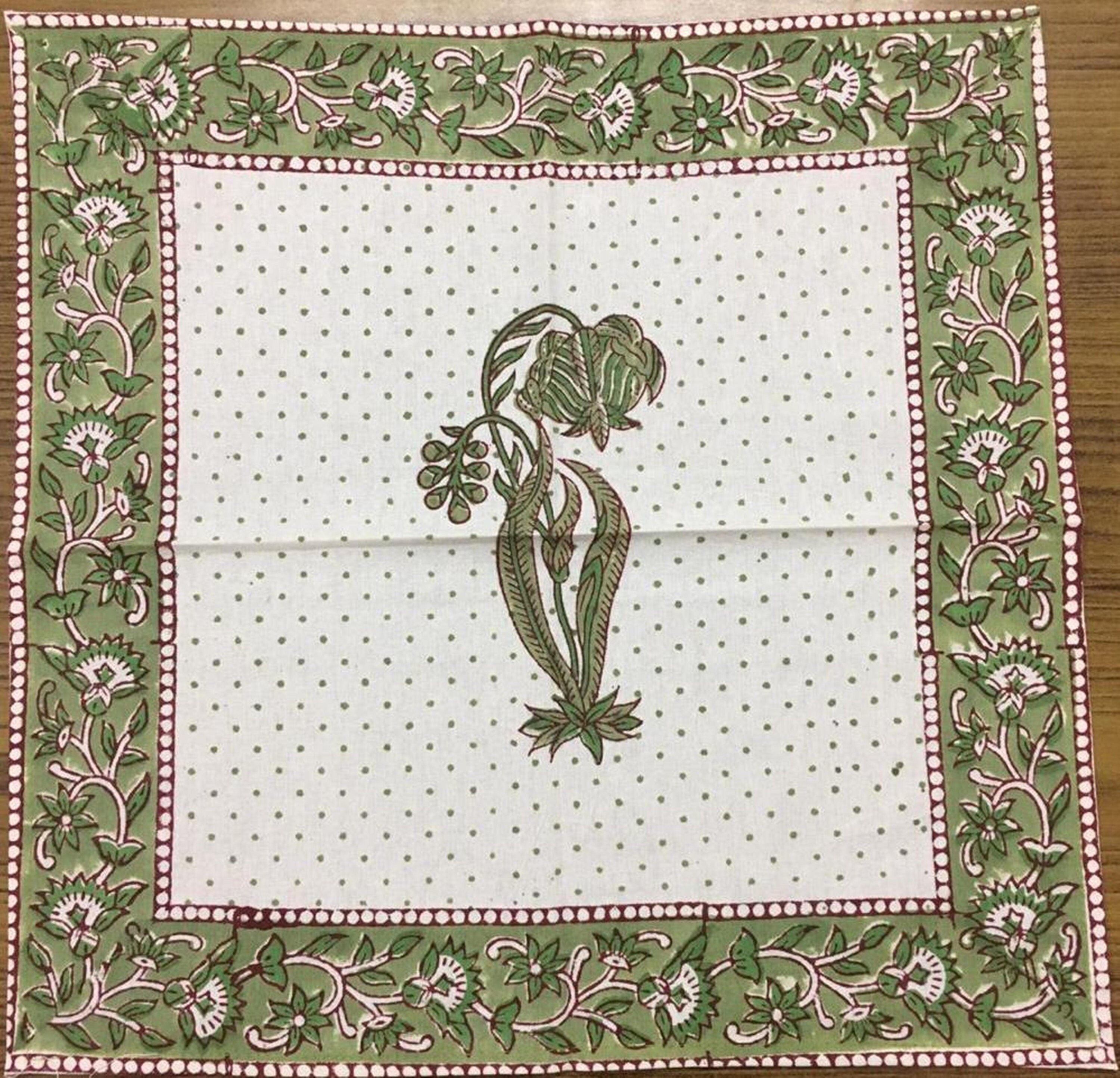 4 Tischsets Mit Rosenblumen-Design – Hitzebeständig & Waschbar Für Esstisch, Küche & Garten (45,7x30,5 Cm)