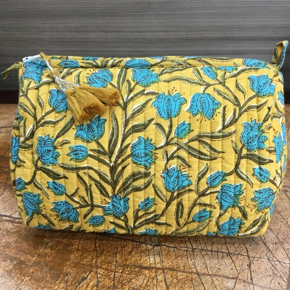 Minimalist Quilted Solid Color Makeup Bag, Argyle Pattern Zipper Handbag,  Travel Toiletry Wash Bag - Temu Greece