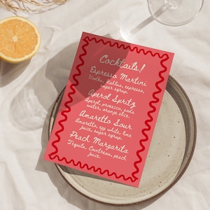 Modèle de menu de boissons ondulées lumineuses, menu de cocktails manuscrits colorés, menu de barre modifiable, papeterie de mariage modifiable, menu de barre peint à la main