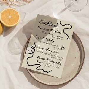 Modello menu bevande ondulate minime, menu cocktail personalizzato scritto a mano, menu bar modificabile, cancelleria per matrimonio modificabile, menu bar dipinto a mano