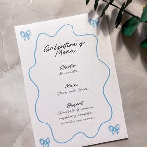 Menu bleu Saint-Valentin, décoration de la Saint-Valentin, menus de table de mariage, décoration de mariage d'arc, mariage d'été, décoration de douche nuptiale, cadeau de baby shower