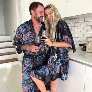 Boho czarno-niebieski jedwabny szlafrok kimono dla mężczyzn ~ Jedwabny szlafrok ~ Szlafrok kąpielowy lub komplet piżamowy ~ Strój Burning Man zdjęcie 3