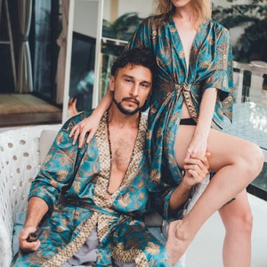 Boho set of 2 silk kimonos for couples Pajamas set for men and woman Silk bath robes set Perfect Christmas gift for him and her Men Green&Gold