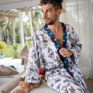 Boho White & Gold Silky Kimono Robe for Men ~ Elegant Pajama or Spa Wrap ~ Gift for Him ~ Handmade Loungewear ~ Burning Man Festival Clothes