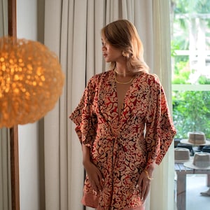 Boho Matching Fire Red Silk Kimono Set for Couple ~ Shiva & Shakti Collection ~ Handmade Bali Lounge Robe Set ~ Anniversary Gift image 9