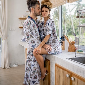 Boho set of 2 silk kimonos for couples Pajamas set for men and woman Silk bath robes set Perfect Christmas gift for him and her Men White and Gold