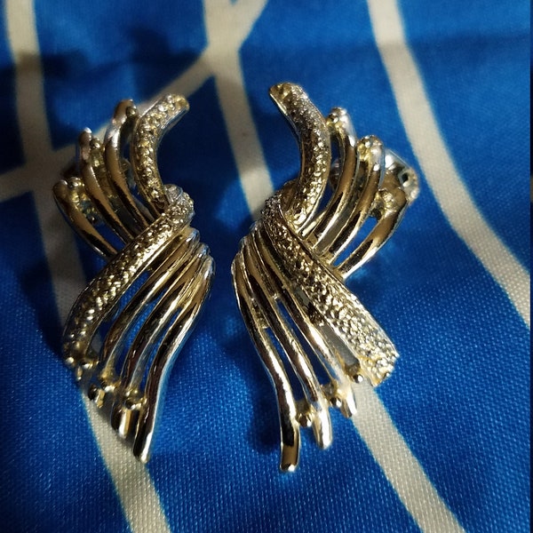 Vintage Coro Clip On Earrings