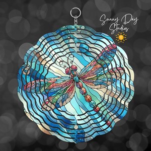 Molinillo de viento de libélula PNG, diseños de sublimación coloridos, arte de jardín con molinillo de viento DIY, plantilla de molinillo de viento digital, adornos de posavasos redondos
