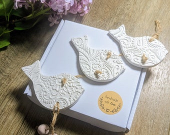 Clay Bird Hanging, Hanging decorations,birds ,home accessories, home decor, hanging birds, home inspo, letterbox gifts