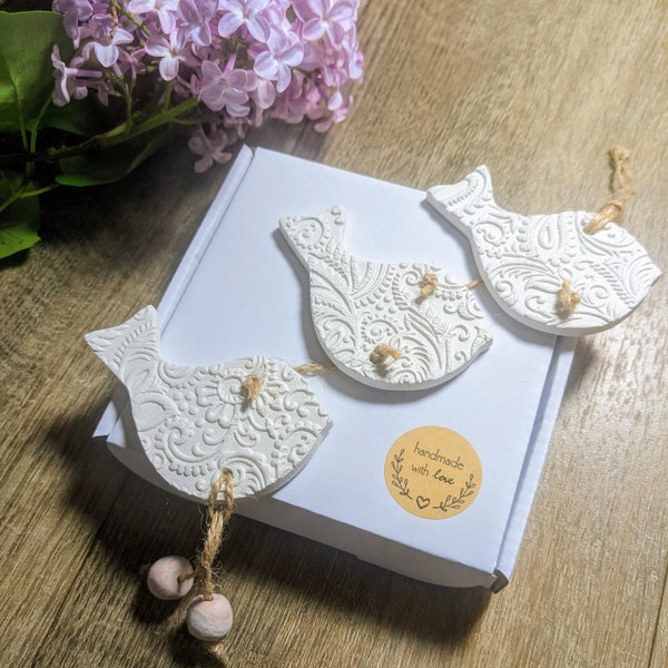 Clay Bird Hanging, Hanging decorations,birds ,home accessories, home decor, hanging birds, home inspo, letterbox gifts