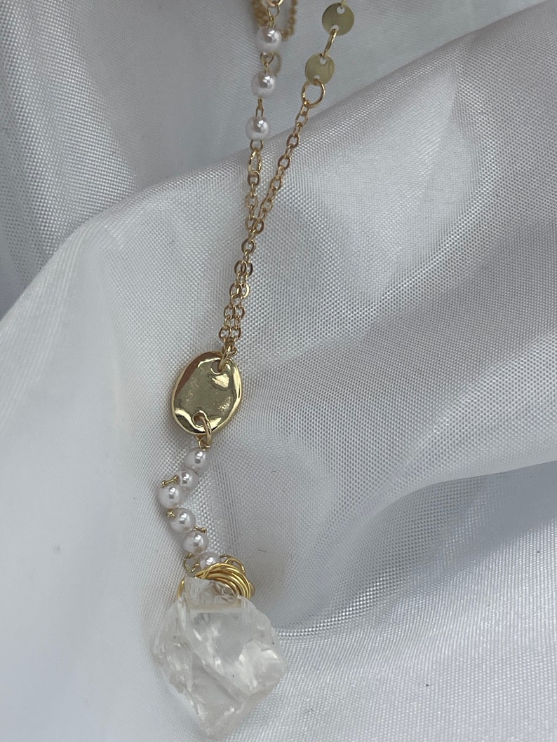 White agate pendant Clearance