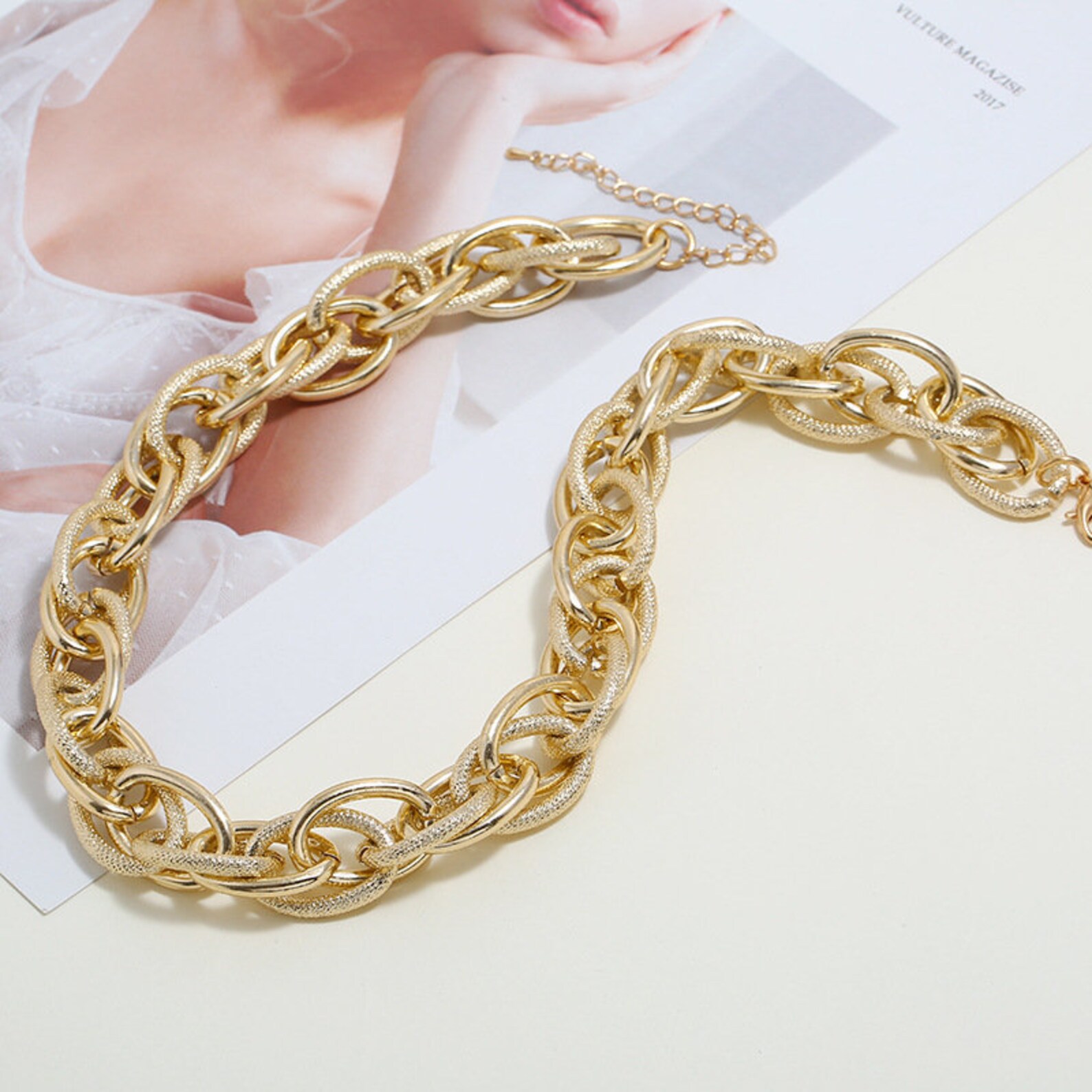 Chunky Gold Link Necklace Light Weight Gold Chain Etsy