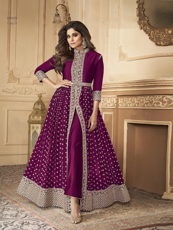 Partywear Kurta Set Haul Diwali Special Partywear Gown Diwali Special Kurta  Fashion Trend… | Beautiful pakistani dresses, Pakistani dresses casual,  Function dresses