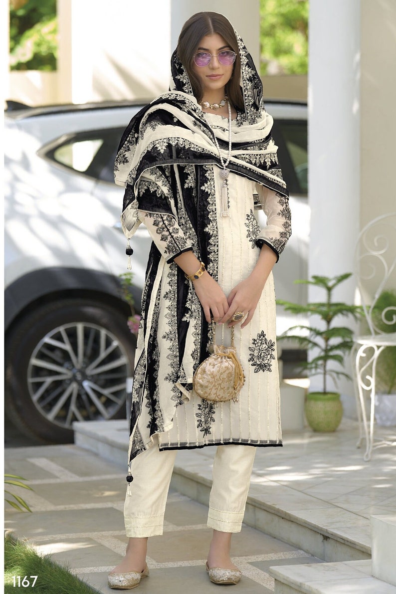 Black Heavy Organza Pakistani Fancy Salwar Suit, Stylish Pakistani Pant Suit, Fancy Embroidered Sequin Salwar Kameez Suit Pakistani Eid Suit image 3