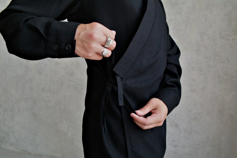 BLACK KIMONO SHIRT for Men, Men's Linen Kimono, Natural Linen Shirt, Japanese Style Shirt, Breathable Shirt for Men, Gift for Him image 4