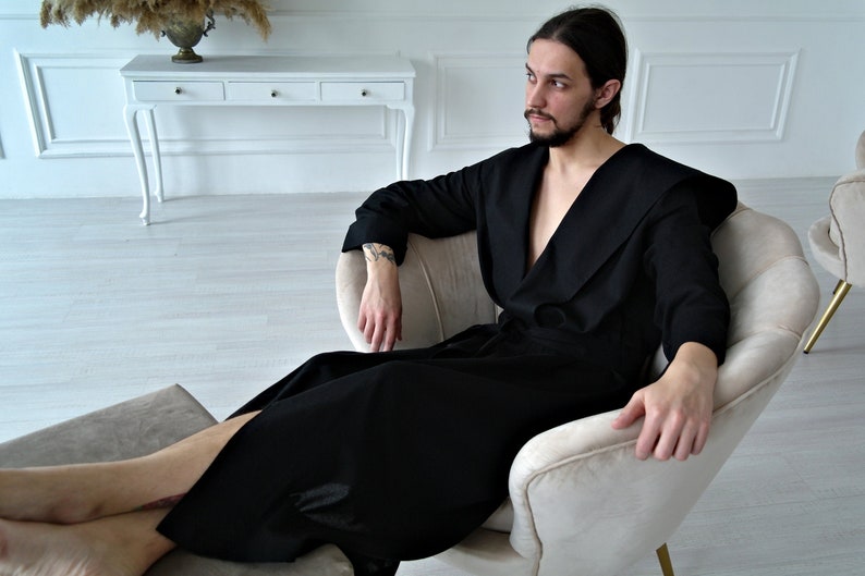 Mens linen robe, Linen robe for men, Hooded black robe, Black Hoodie, Male bathrobe, Linen robe, Men's bathrobe, Gown for Men, Gift for him image 9