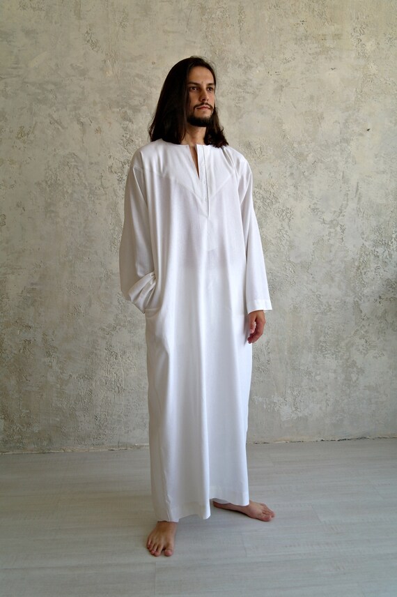 Arabic Thobe For Boys - Muslim Kaftan Robe With Long Sleeves & Crew Collar
