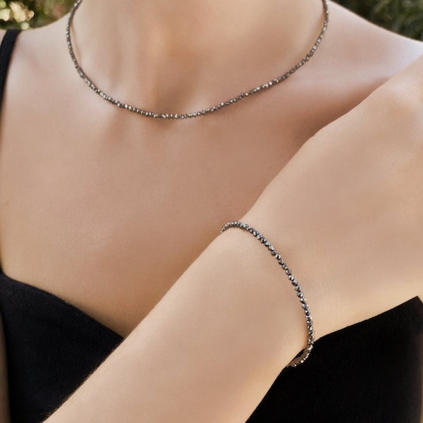 Parure Collier minimaliste + Bracelet Pierres fines Naturelles semi précieuse Hématite à facette idéal cadeau