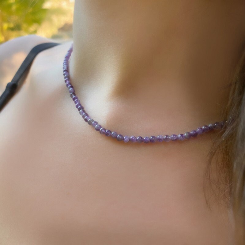 Collier En Améthyste Naturelle Avec Noeuds Entre Perles - Pierres Semi-précieuses - Neuf Avec étiquettes