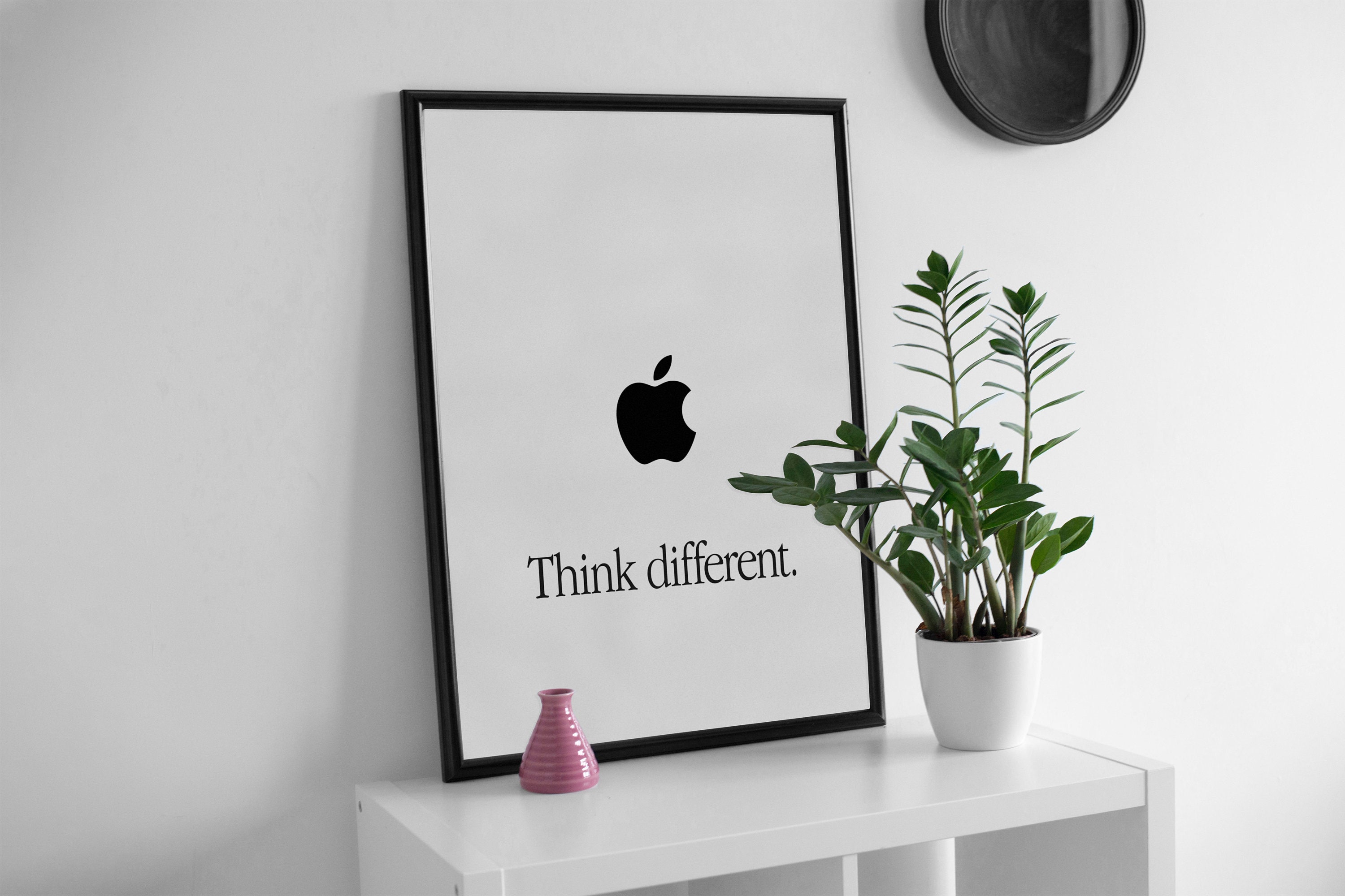 Apple Think Different ポスター：ミニマルなオフィス装飾（デジタル