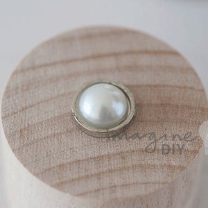 Embellecimiento de perlas de prudencia / PAQUETE DE 10 Decoración estilo botón de perla pequeña / Cabujón de perlas / Invitaciones de boda DIY / Fabricación de tarjetas