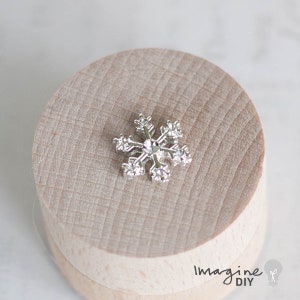 BUY 1 GET 1 FREE Mixed Snowflake Sequins X 20g. Festive, Holiday