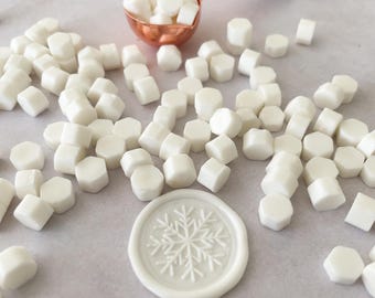 Sealing Wax Beads in Bright White | Heart Shaped Wax Beads for Making Wax Seals | Makes 10 - 15 Seals | Plastic Free and Biodegradable