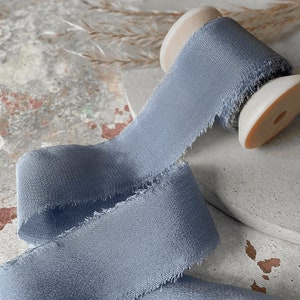 Nastro di seta blu aeronautica / Rotolo da 5 metri di nastro di seta Habotai blu aeronautica / Nastro di seta con bordo sfilacciato su bobina di legno
