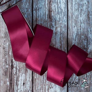 Satinband | 10 Meter Rolle weinrotes Satinband in verschiedenen Breiten | 6 mm, 13 mm, 16 mm, 19 mm, 25 mm oder 38 mm breit