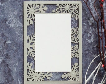 Snowflake Wedding Invitation - Silver (with Insert) | Blank invitation with snowflakes | DIY winter invitation with laser cut details