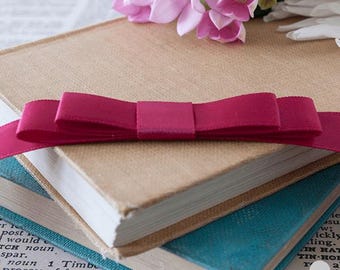 Fiocco piatto in rosso lampone / Fiocchi di raso già pronti / Perfetti per decorare inviti di nozze, cancelleria, carta da regalo ecc.