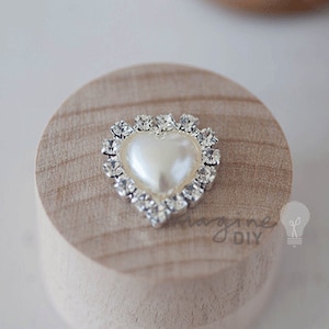 Coração de pérola e cristal | PACOTE DE 5 | Enfeite em formato de coração com pérolas e cristais pequenos | Convites de casamento DIY, confecção de cartões, Artesanato