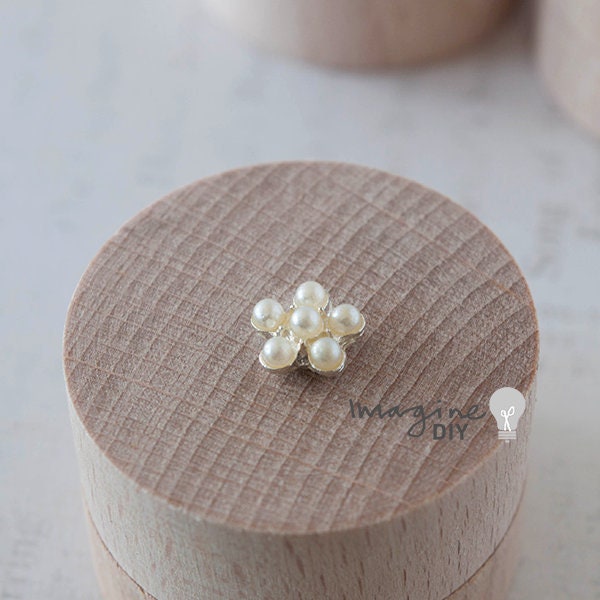 Riley Blake Sew Together 1 Inch FLOWER Shaped Pearl Buttons for