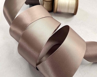 Nastro di raso con gocce di cioccolato / Nastro di raso color marrone minky / Rotolo da 1 metro o 10 metri / 38 mm, 25 mm, 19 mm, 16 mm, 13 mm, 6 mm di larghezza