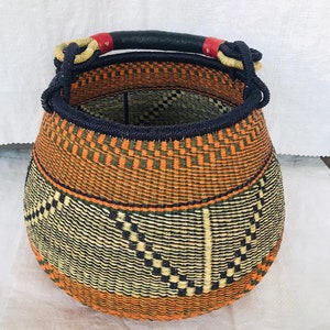 Bolga basket, flower Pot basket, Pot basket,  African basket, Bolgatanga Baskets, Storage basket, Gift basket, Made in Ghana