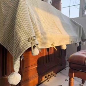 Houndstooth Jacquard Piano Dust Cover: Bows & Pom Poms, Elegant Piano Protector