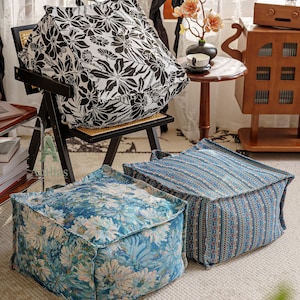 Puede incluir: Un letrero de madera rústico con el texto "Welcome to our home" en un estilo manuscrito. El letrero presenta un acabado envejecido y un diseño simple y acogedor, perfecto para la decoración de la entrada.