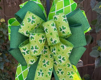 St Patricks Day bow,  Shamrock Bow, Burlap Bow, St Patricks Day wreath bow, St Patricks day lantern bow, Clover bow, Wreath bow, Door decor